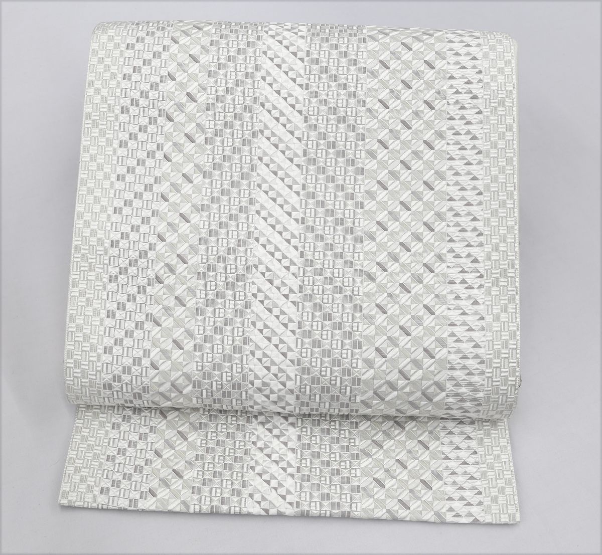 新品未仕立 博多帯 琥珀織 誠之輔 八寸名古屋帯 仕立代込 B1-1 新品未仕立 博多帯 琥珀織 誠之輔 八寸名古屋帯 B1-2 仕立代込み