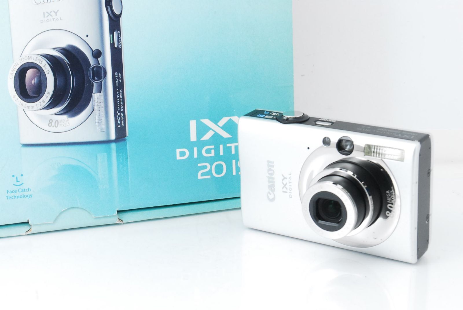 ☆シンプル操作で使いやすい♪スリム＆スタイリッシュ☆キヤノン IXY