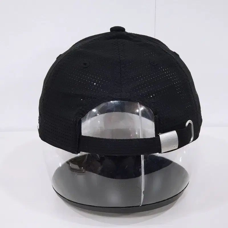 J.LINDEBERG(J.リンドバーグ) ゴルフ帽子 キャップ - メルカリ