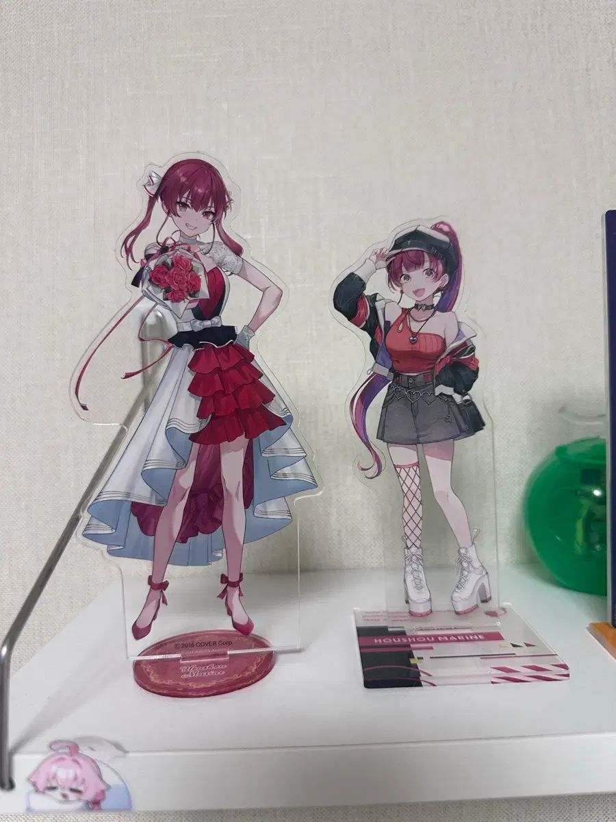 ホロライブ 宝鐘マリン アクリル スタンド 2種 - メルカリ
