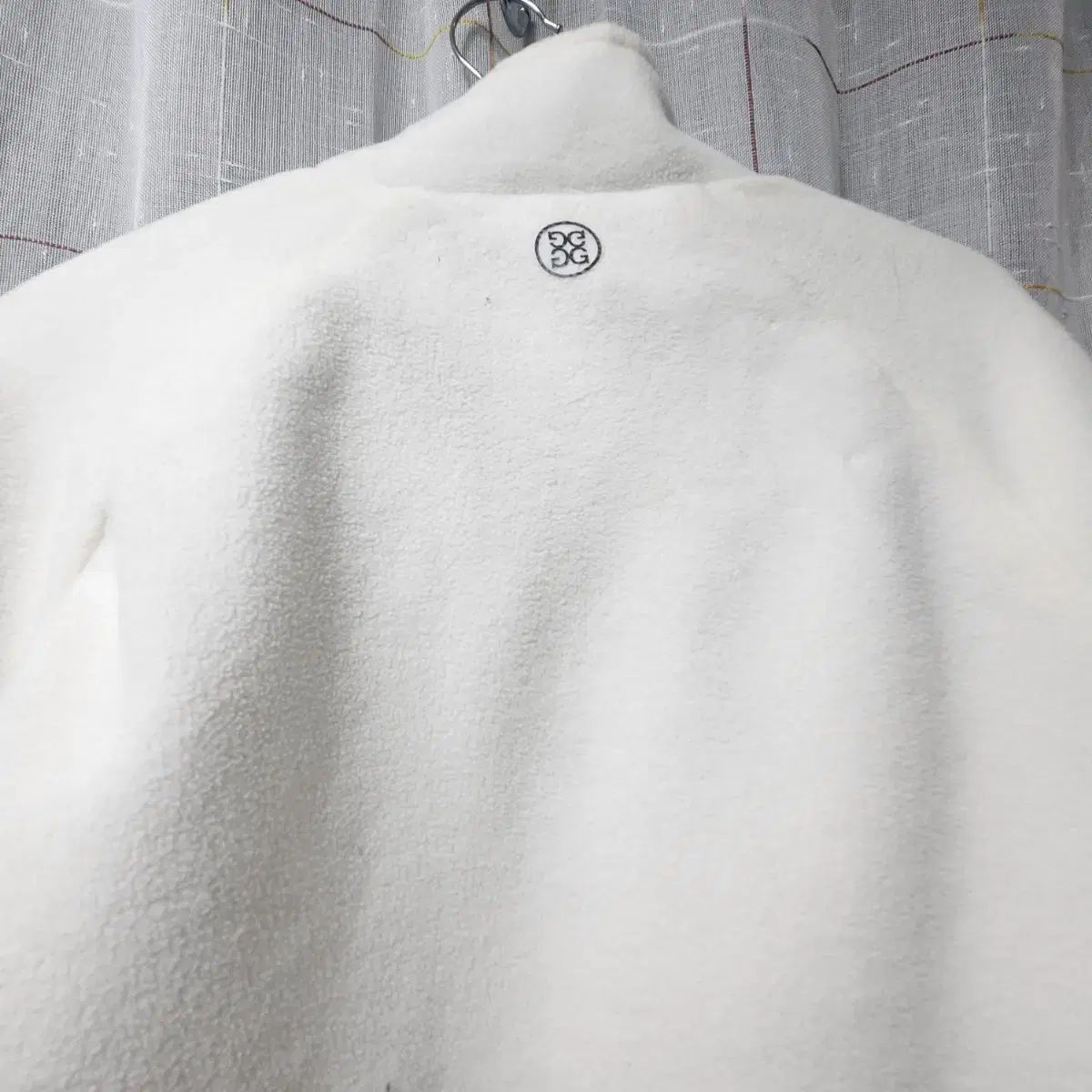 ジーフォア ゴルフ 黒色 リバーシブル ダウン アウター M - メルカリ