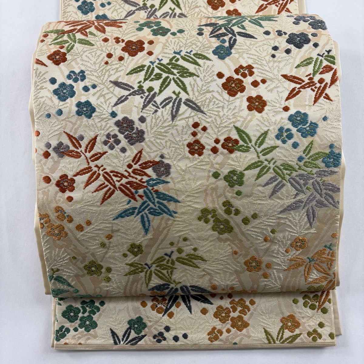 美品】 開き名古屋帯 名品 川島織物 落款 関西仕立て 松竹梅 箔 刺繍