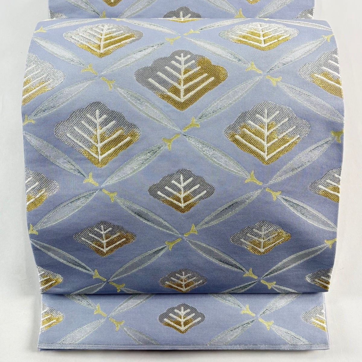 袋帯 逸品 川島織物 落款 関西仕立て 松葉七宝 松 金銀糸 箔 青灰色 六