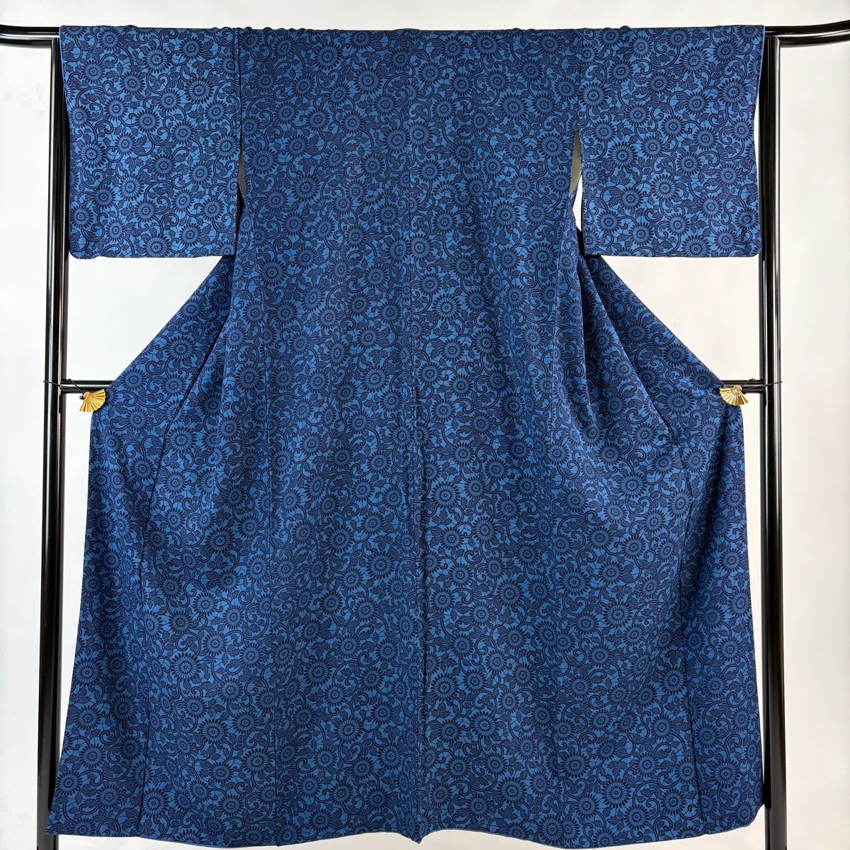 小紋 身丈152cm 裄丈66cm M 袷 菊唐草 藍色 正絹 秀品 【中古】 - メルカリ