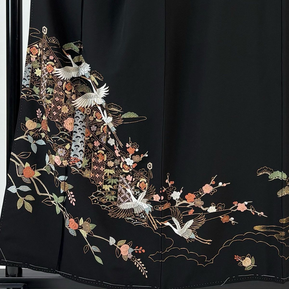 黒留袖 身丈157 cm 裄丈66 M 袷 鶴 松梅 蘇州刺繍 金糸 黒 正絹 秀品