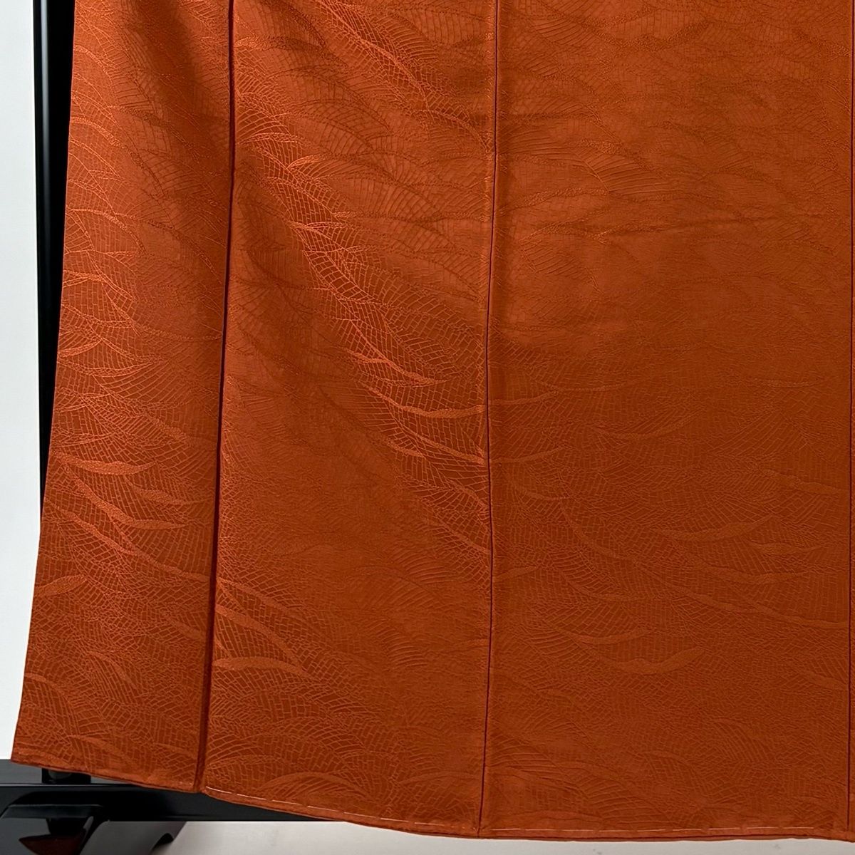 色無地 身丈162 cm 裄丈64 M 袷 地紋 赤茶 正絹 秀品 一つ紋