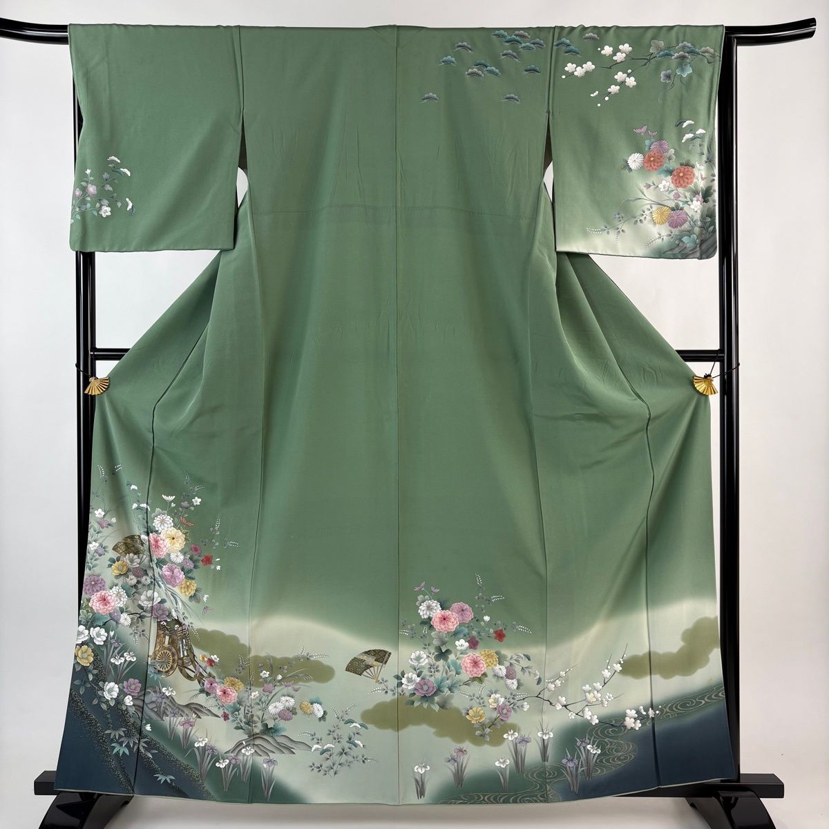 訪問着 身丈161.5cm 裄丈66.5cm M 袷 菊 御所車 刺繍 金糸 薄緑 正絹