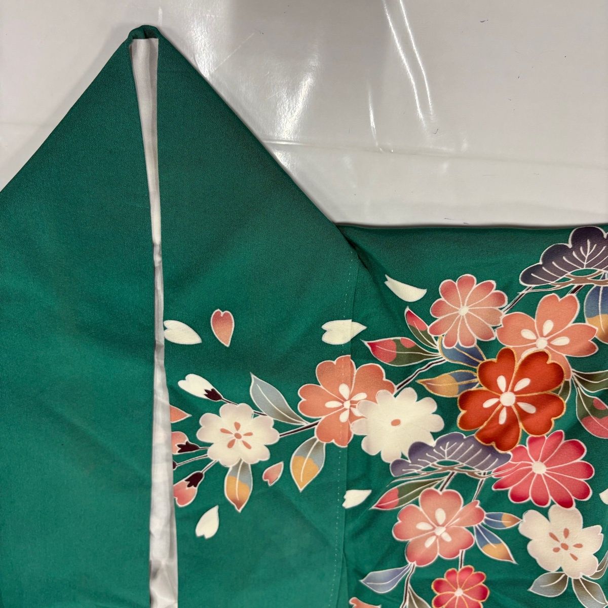 振袖 秀品 御所車 草花 金彩 絞り 緑 袷 身丈156cm 裄丈67cm M 正絹 【