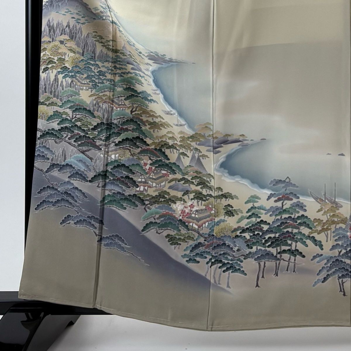 色留袖 身丈162 cm 裄丈63 S 袷 阿部佳雪 落款 海辺の風景 九十九湾 ベージュ 正絹 秀品 三つ紋