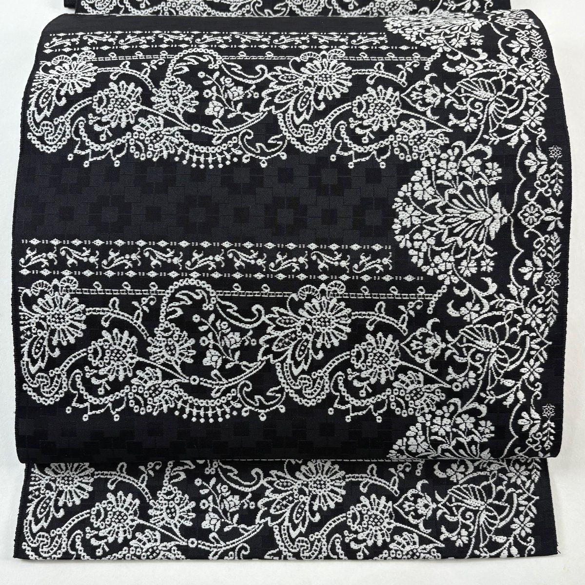 美品】 名古屋帯 逸品 証紙 本場筑前博多織 八寸名古屋帯 松葉仕立て