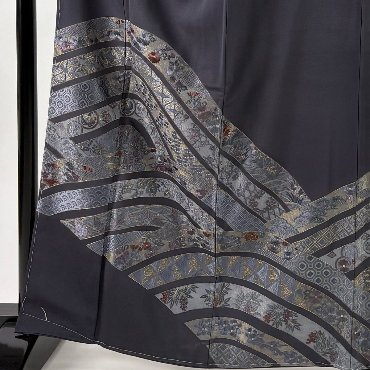 色留袖 身丈164 cm 裄丈66 M 袷 波 草花 刺繍 金糸 灰紫 正絹 一つ紋