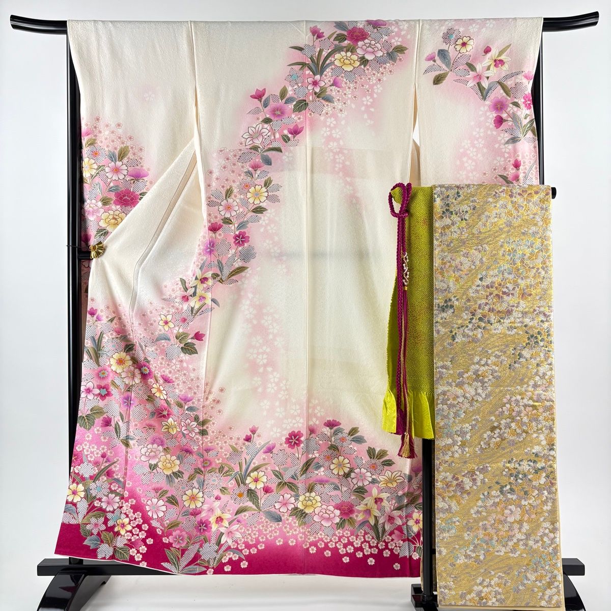 美品】 振袖 身丈158cm 裄丈66cm M 袷 袋帯フルセット 草花 桜 金糸