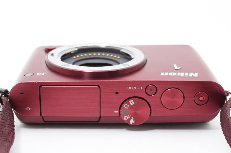 実用光学美品】Nikon ニコン Nikon1 J3 赤 レッド ボディ シャッター数