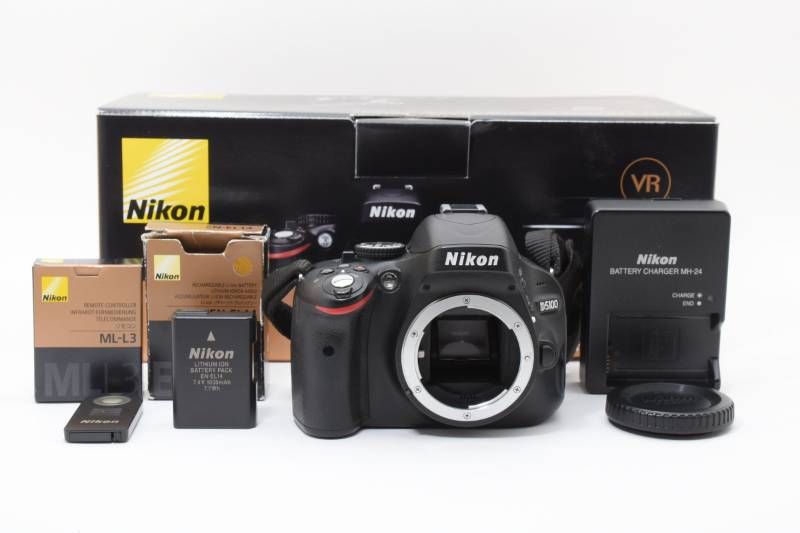 Nikon D5100付属品•収納ケース付き デジタル一眼レフカメラ ニコン 