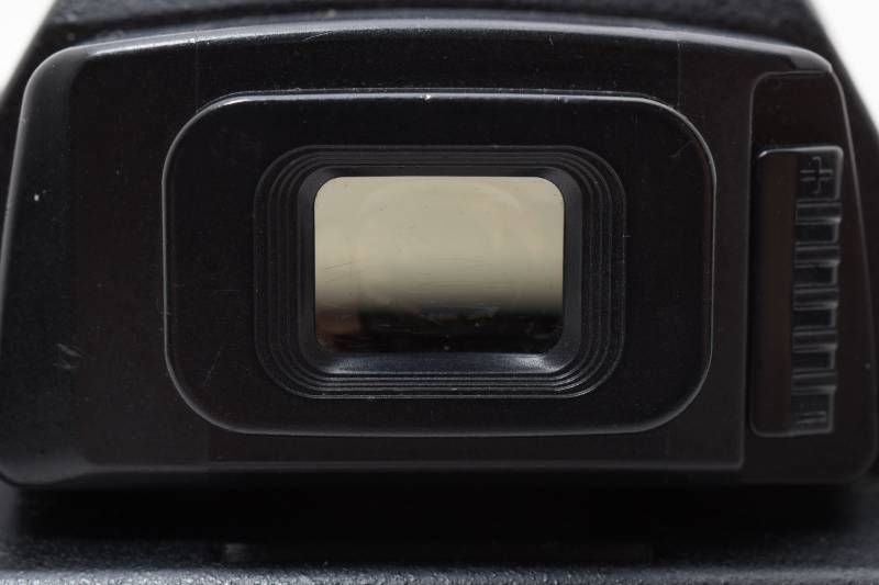 カメラ 【実用品】Nikon ニコン D70 ショット数7369枚と少ない / AF 