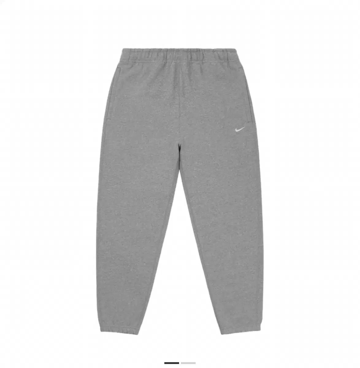 ナイキ グレー ジョガーパンツ フリース