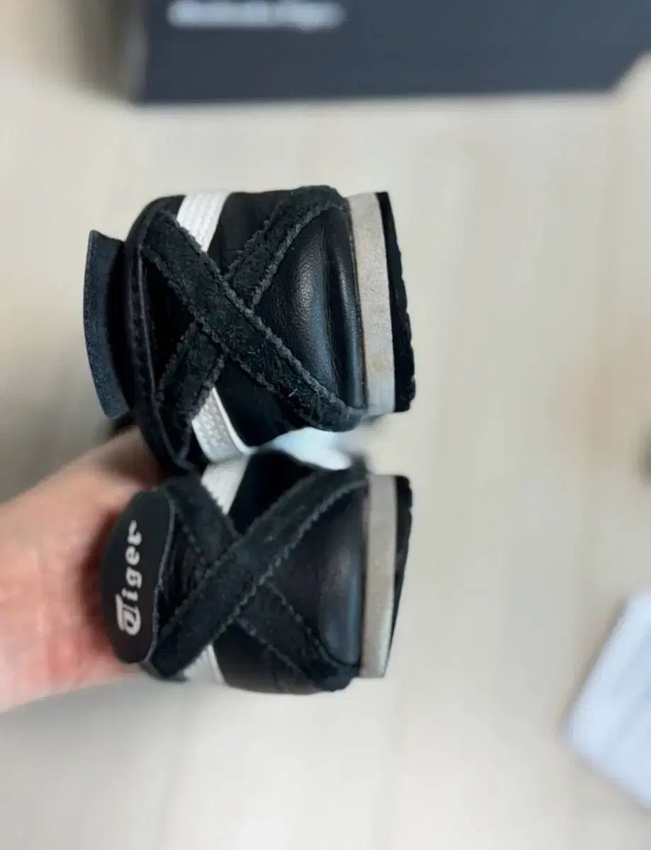  オニツカタイガー メキシコ66 ブラック 白 230 size フラットシューズ バレエシューズ パンプス