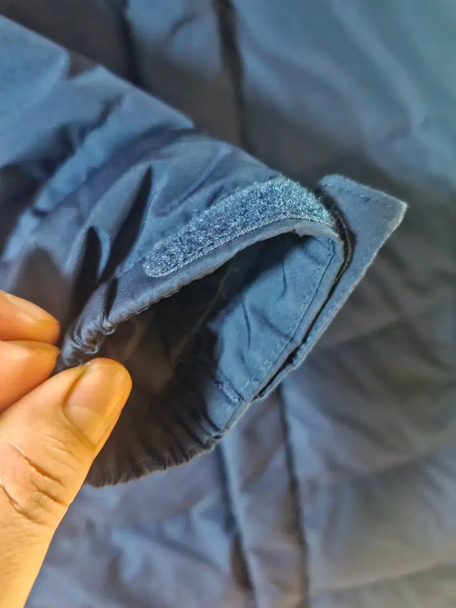 ダウンジャケット