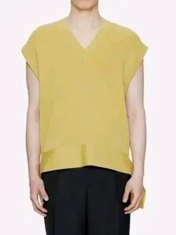 ウーヨンミ Vネック ニット ベスト 46