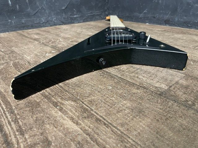 音出しOK CHARVEL JACKSON アンプ内蔵 エレキギター 【中古