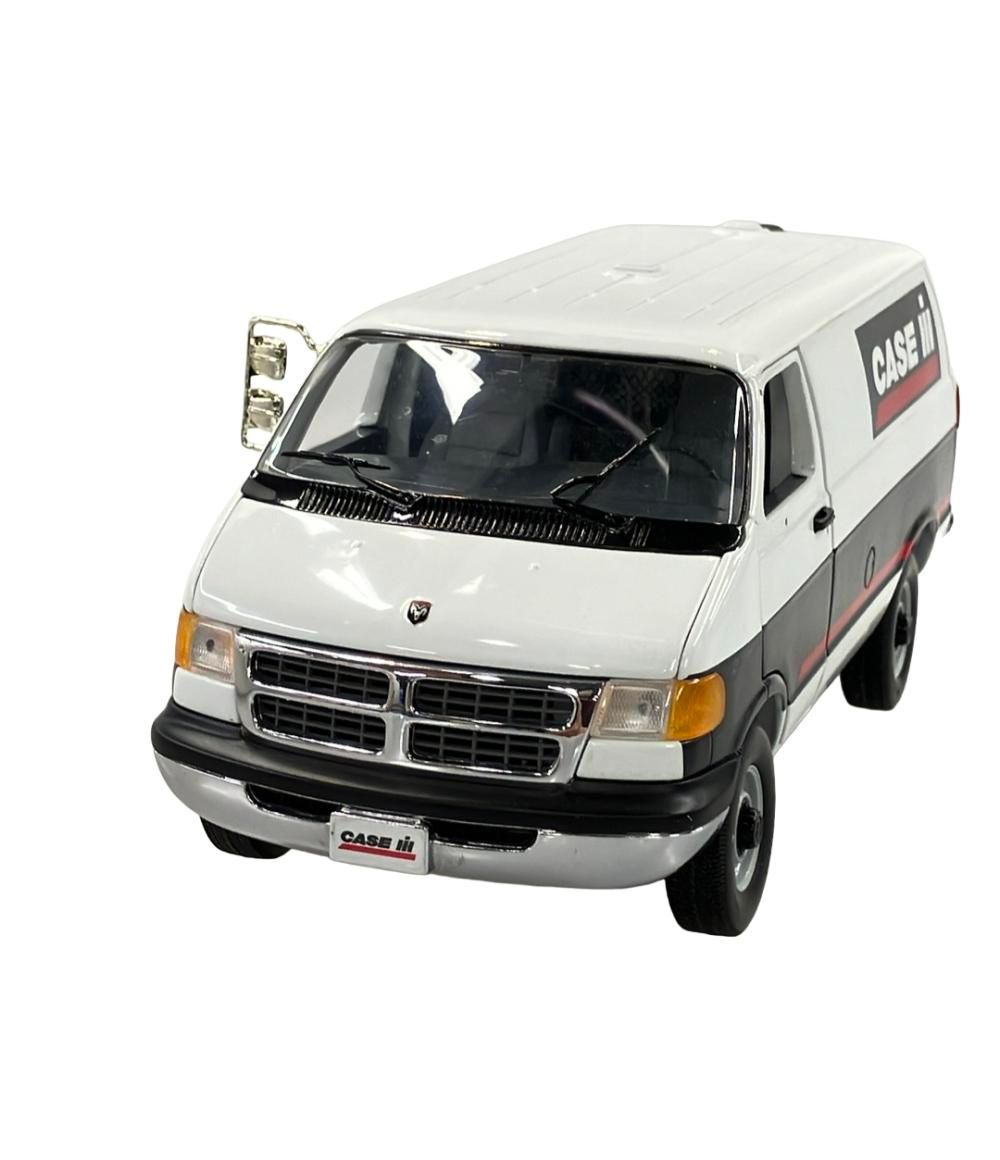 First Gear ダッジバン ラムバン 1 25 CASE IH PARTS AND SERVICE VAN ミニカー