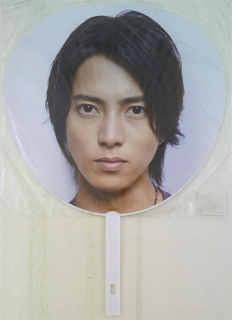 NEWS 10年 LIVE!LIVE!LIVE! 山下智久 うちわ - メルカリ