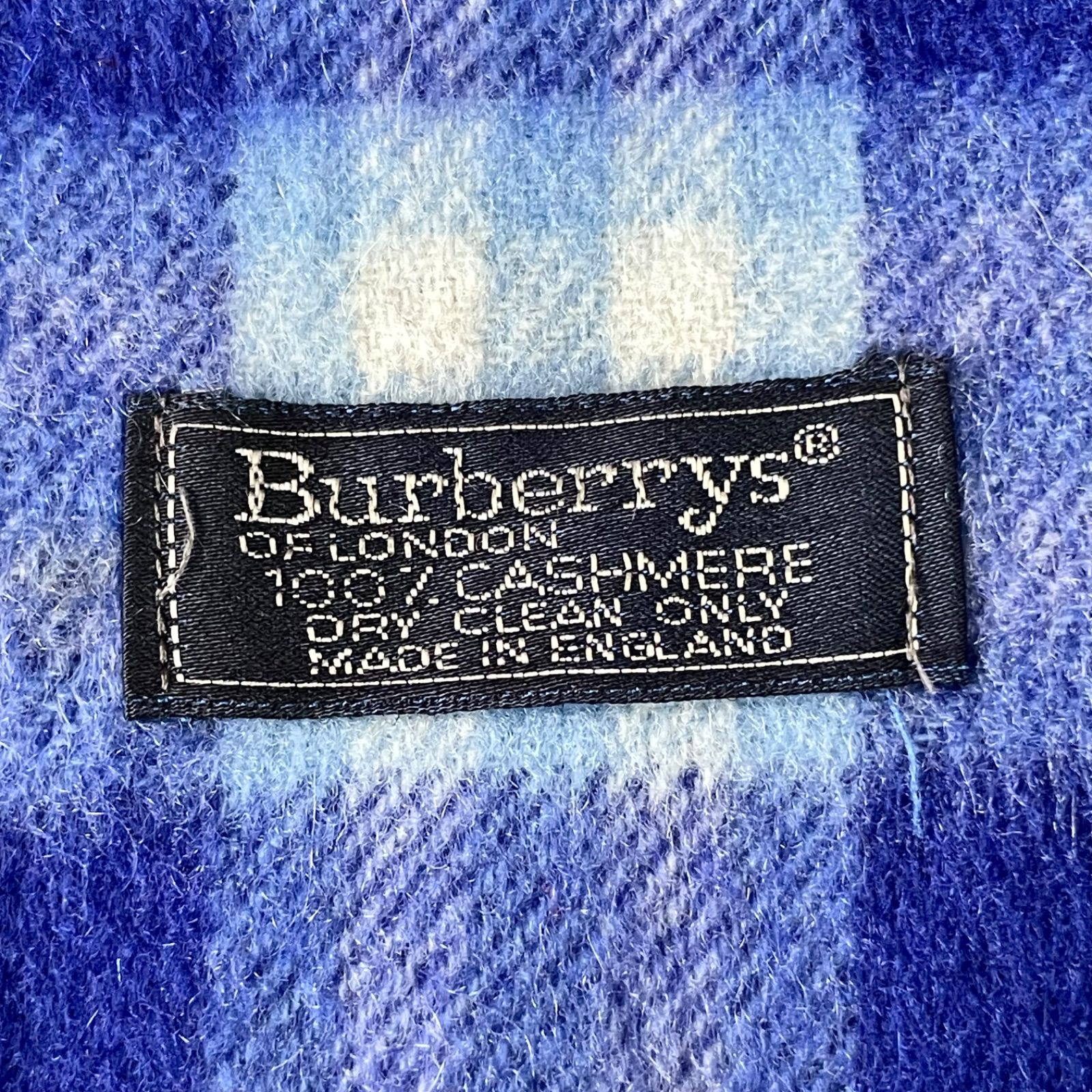 ✨希少色✨ バーバリー カシミヤ100% マフラー ブルー ノバチェック 美品 希少色 BURBERRY マフラー 水色 ノバチェック カシミヤ100% - メルカリ