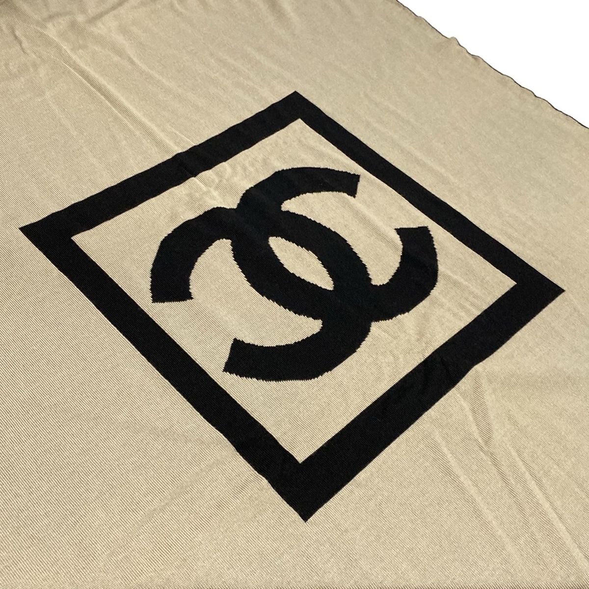 CHANEL(シャネル) ブランケット スポーツライン 黒×ベージュ 大判