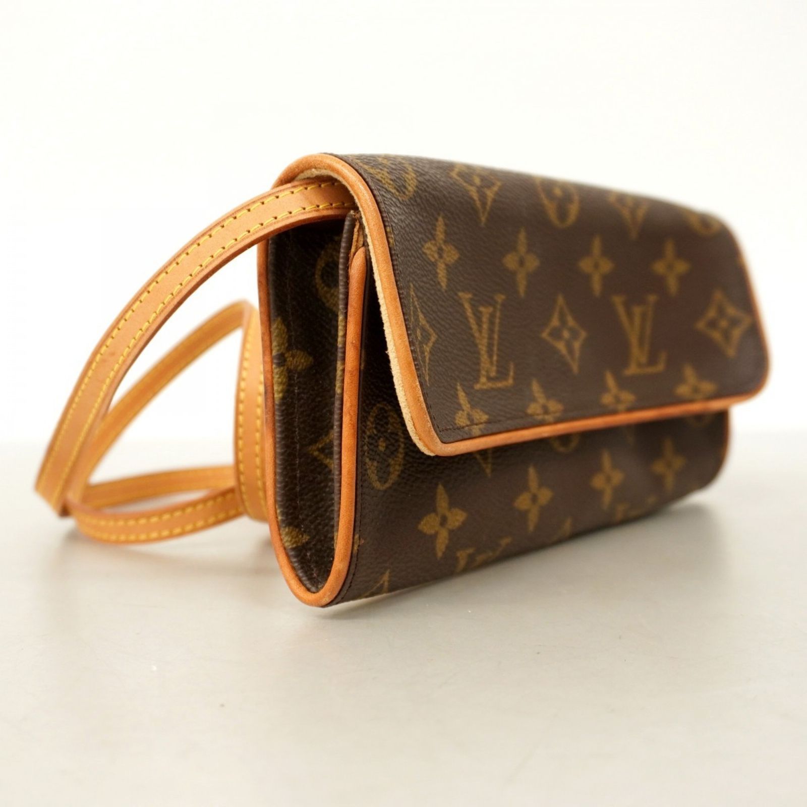 ルイ・ヴィトン(Louis Vuitton) ルイ・ヴィトン ショルダーバッグ