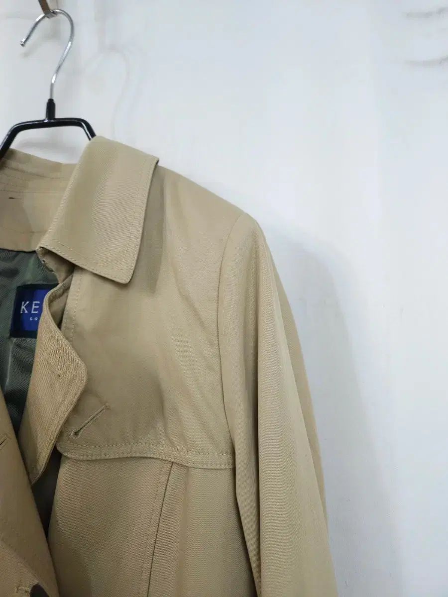 KEITH ベージュ トレンチコート - メルカリ