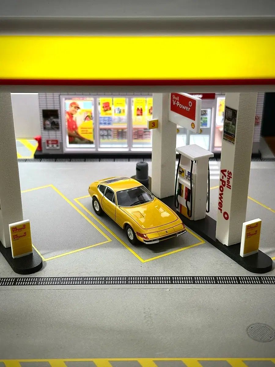 トミカ リミテッド ヴィンテージ NEO Ferrari フェラーリ 365 GTB 4