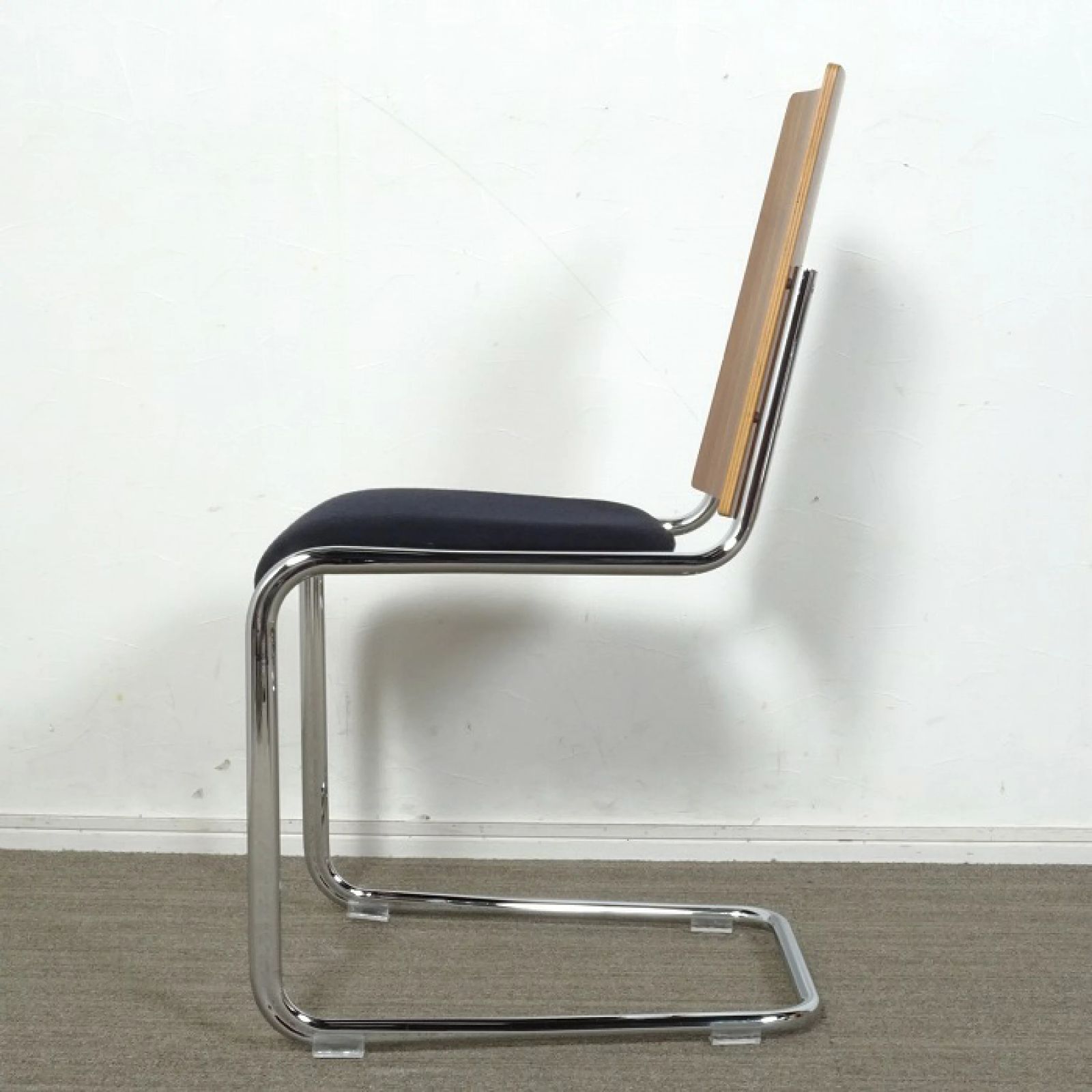 ◾︎SELUNO◾︎ 【展示美品】TECTA テクタ アクタス取扱い / B17