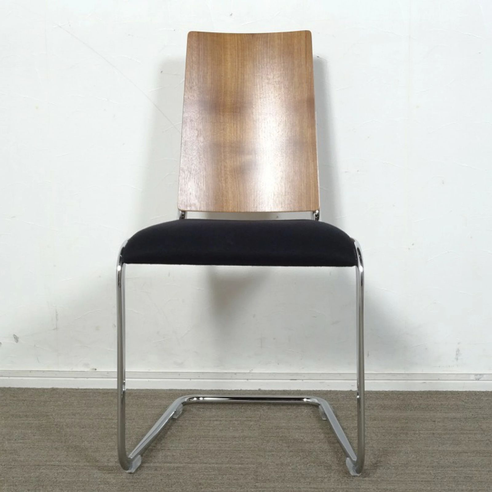 ◾︎SELUNO◾︎ 【展示美品】TECTA テクタ アクタス取扱い / B17