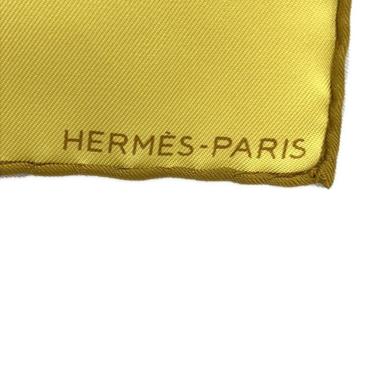 HERMES(エルメス) スカーフ新品同様 プチカレ イエロー シルク