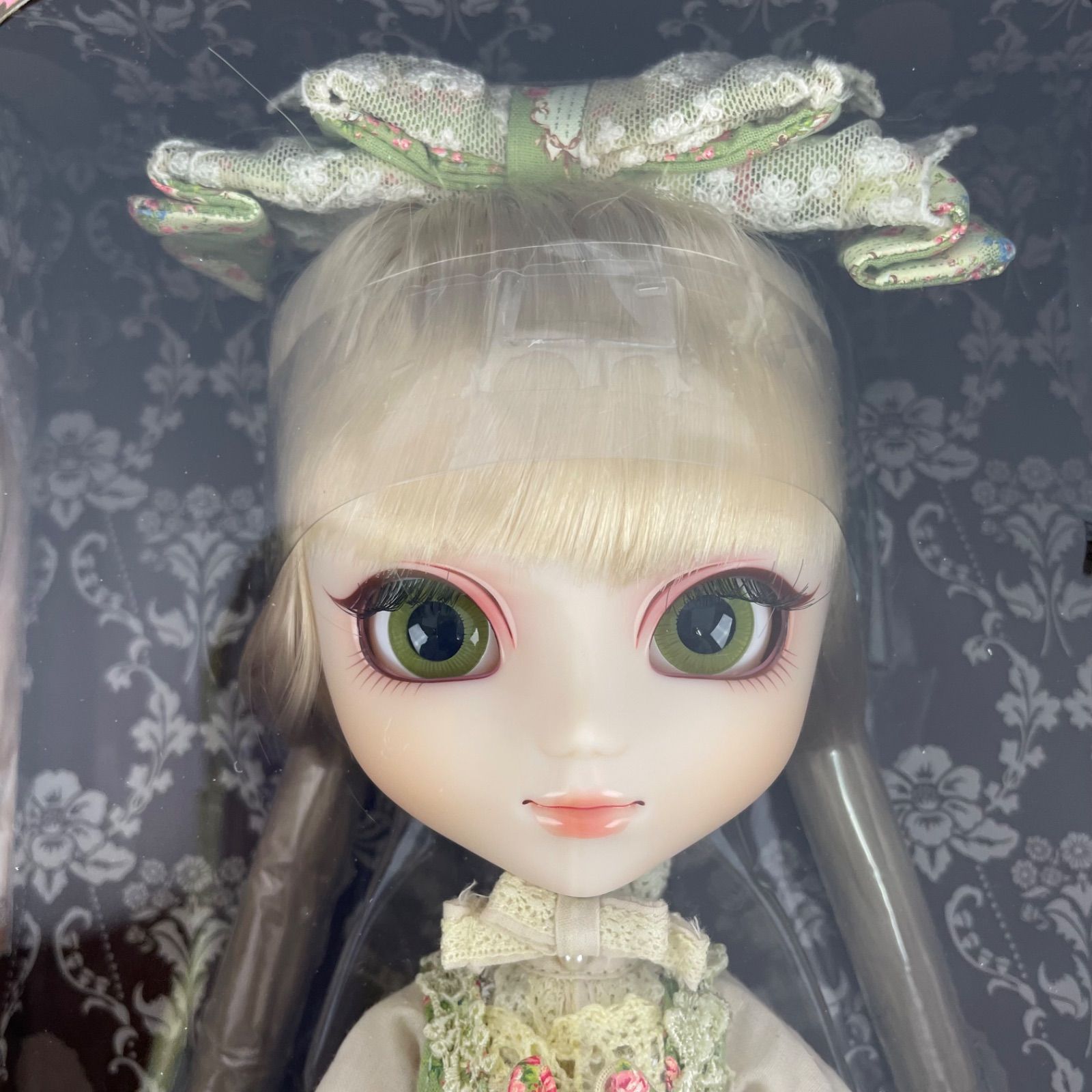 プーリップ ティフォナ