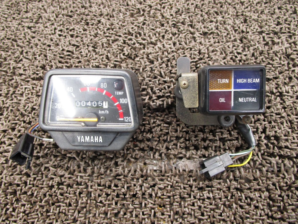 TDR 80 スピードメーター インジケーターランプ A 8893 3 GA ヤマハ キャブ車