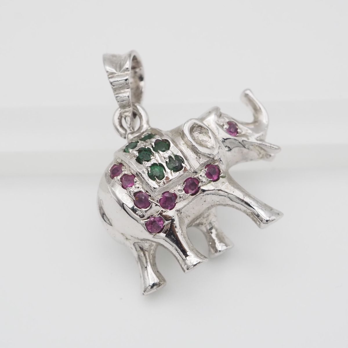J 627 サファイア ルビー エメラルド ペンダント トップ 象 エレファント デザイン シルバー チャーム ヘッド