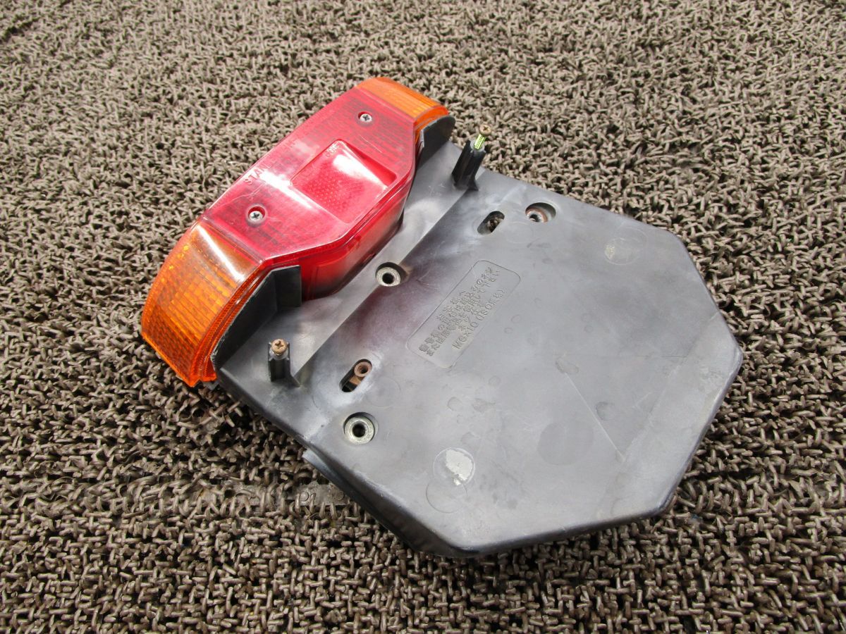 モトコンポ テールランプ A 8922 AB 12 ホンダ E MOTOCOMPO キャブ車