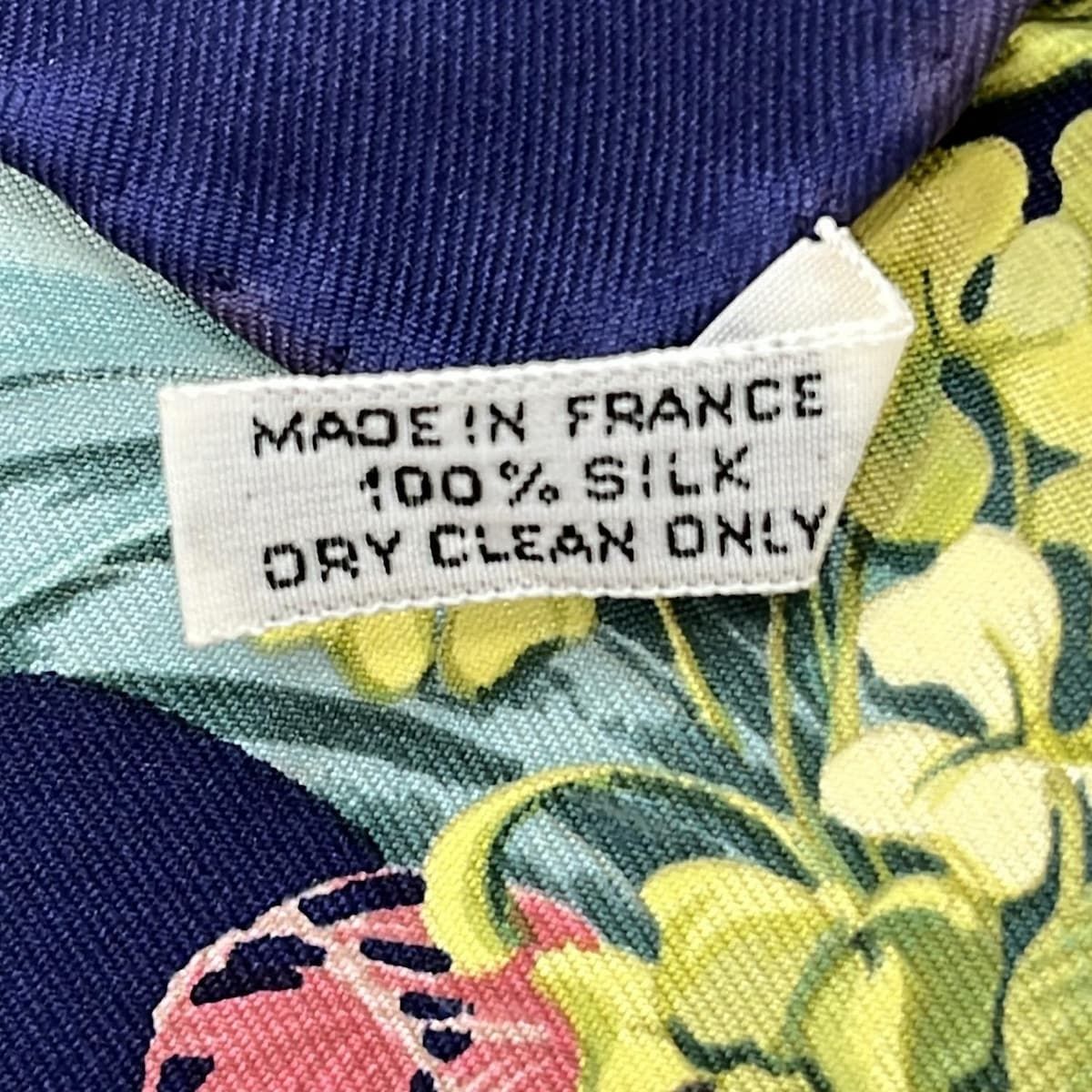 HERMES(エルメス) スカーフ美品 プチカレ ネイビー×ピンク×マルチ