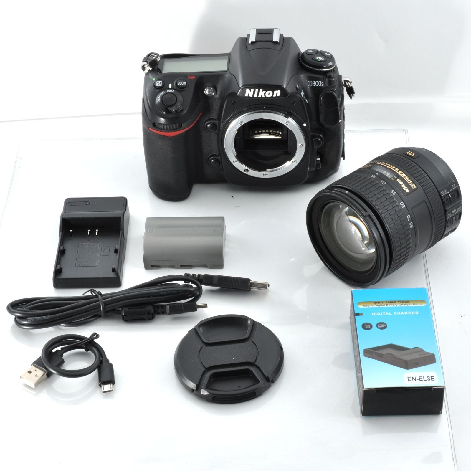 ニコン】Nikon D300s + AF-S DX NIKKOR 16-85mm F3.5-5.6G ED VR