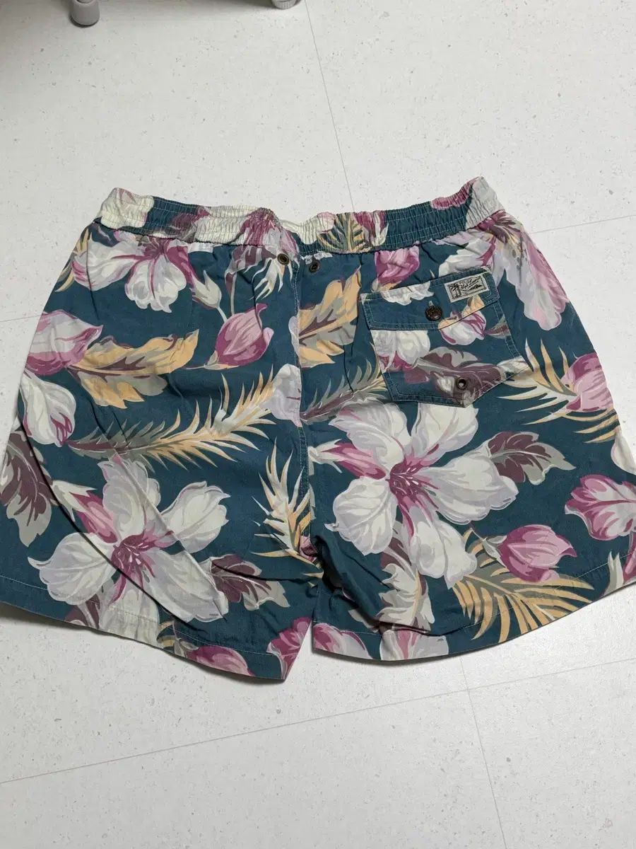 ポロラルフローレン 花柄 ハーフパンツ