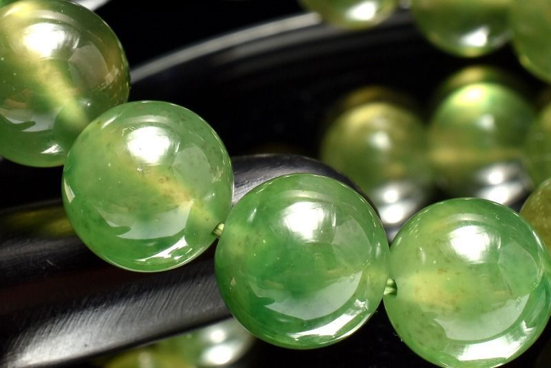 １点物 高発色 アイドクレース ベスビアナイト 11.5 mm ブレスレット パワーストーン 天然石 _MC 1808