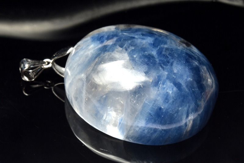 １点物 シルバー925 天然無着色 カイヤナイトシリカ 34 x 28 mm オーバル ペンダントトップ パワーストーン 天然石 _PC 7744