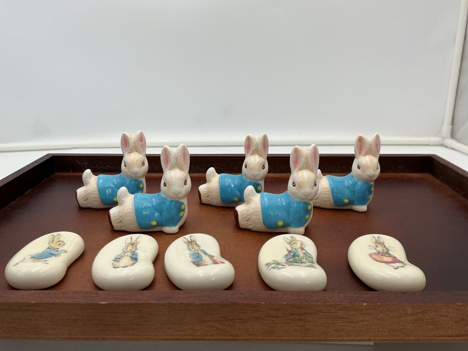 ピーターラビット箸置揃 2セット 陶器箱付き THE WORLD OF PETER