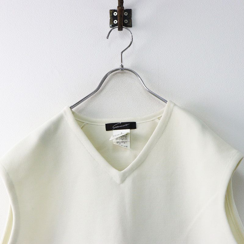 美品 スタニングルアー ボリーム ベスト トップス emmi イエナ マ