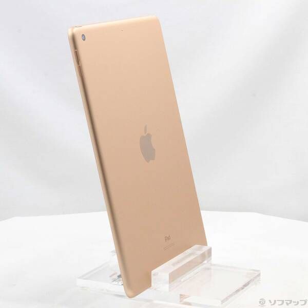 中古品〕 iPad 第8世代 128GB ゴールド MYLF2J／A Wi-Fi【368】 - メルカリ
