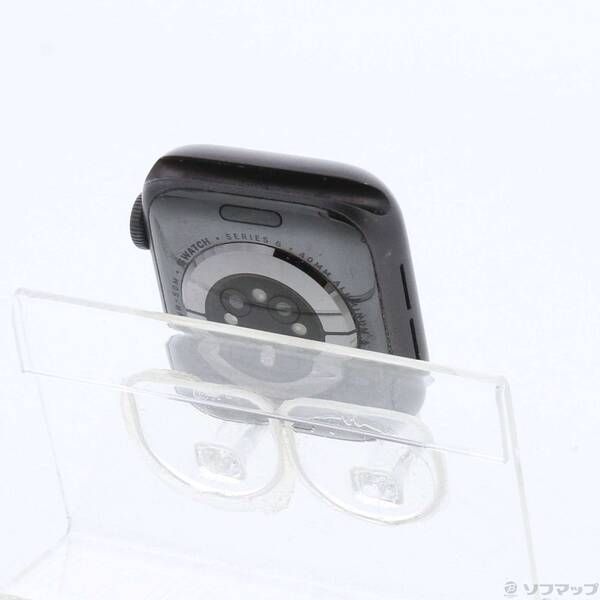 Apple Watch Series 6 40mm スペースグレイ アルミニウ… Apple Watch Series 6（GPSモデル）- 40mmスペースグレイアルミニウム