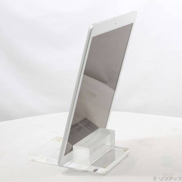 〔中古品〕 iPad 第8世代 32GB シルバー MYLA2J/A Wi-Fi【368】 32GB 第8世代 シルバー アップル 美品本体のみApple リファン