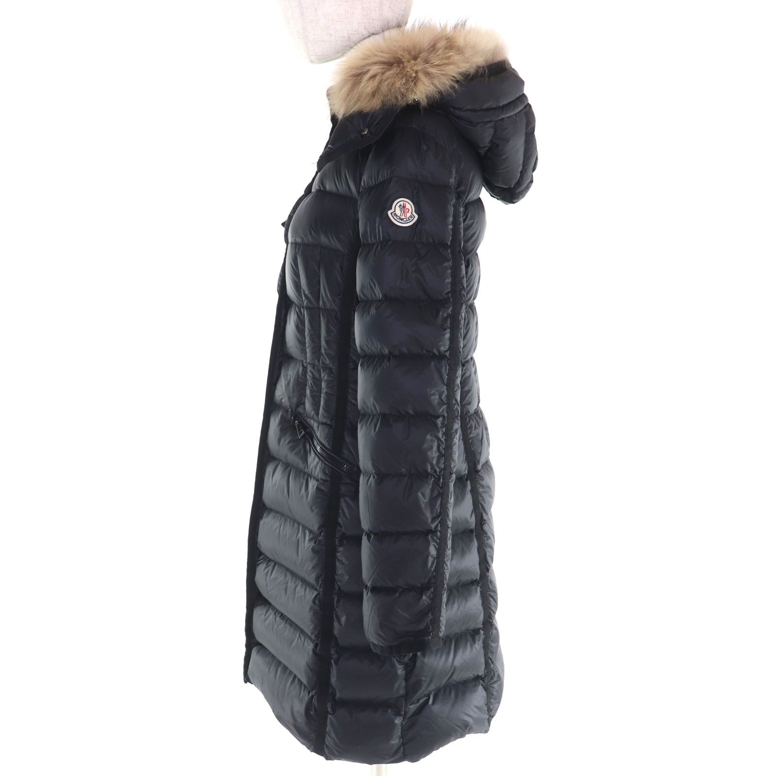 美品◇MONCLER モンクレール B20934990015 HERMIFUR エルミファー ロゴ
