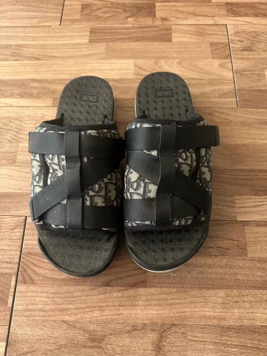 ディオール オブリーク サンダル 270